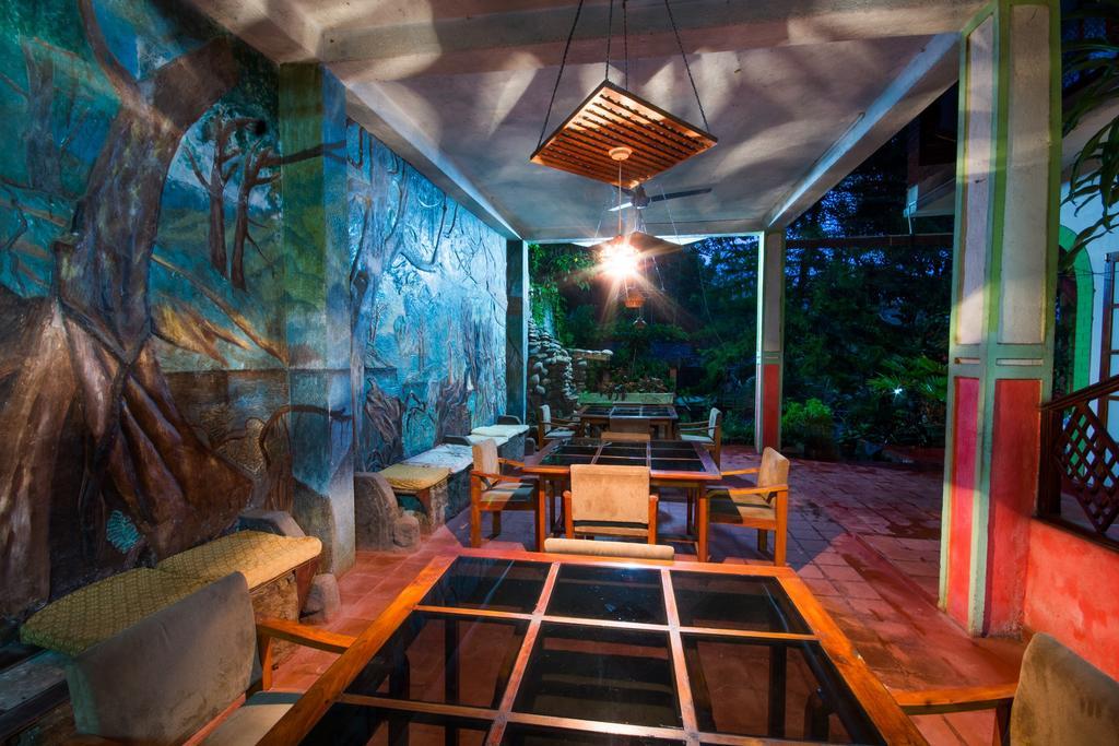 Hotel Gem Land Ratnapura Ngoại thất bức ảnh