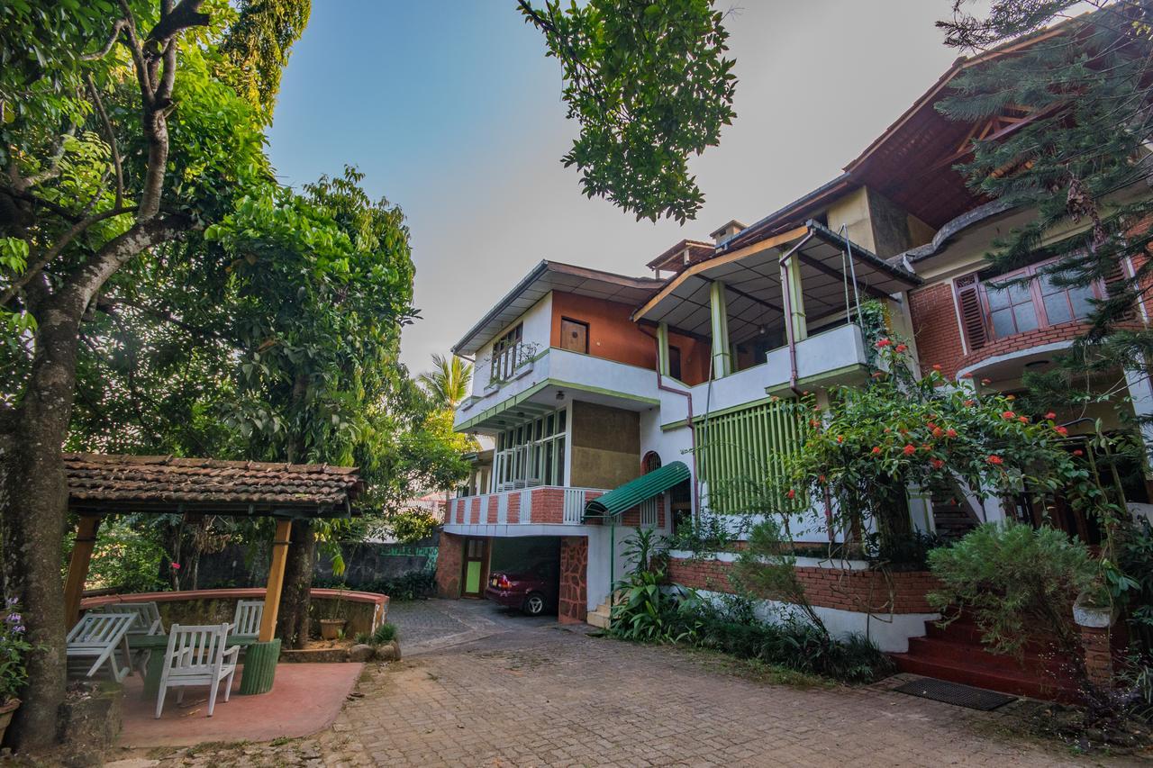 Hotel Gem Land Ratnapura Ngoại thất bức ảnh