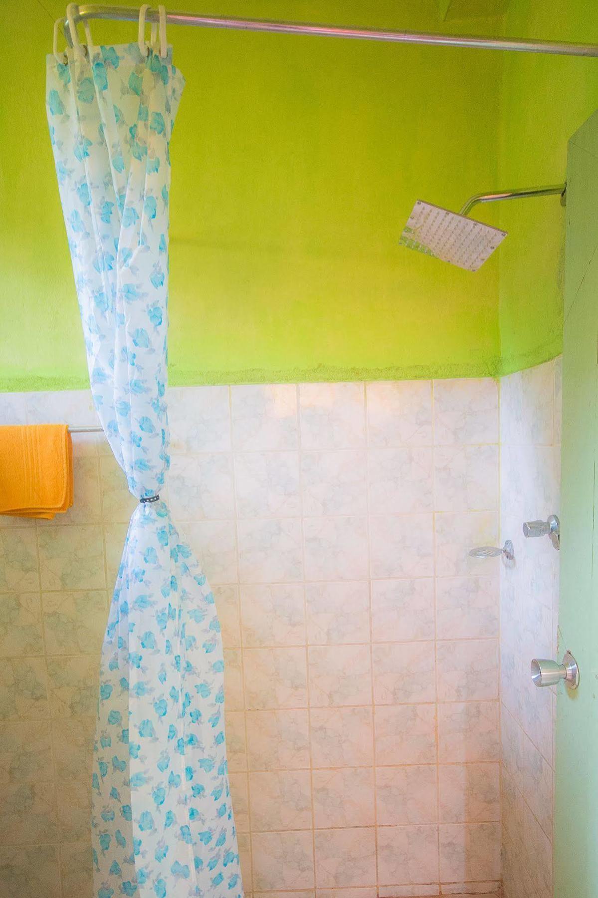 Hotel Gem Land Ratnapura Ngoại thất bức ảnh