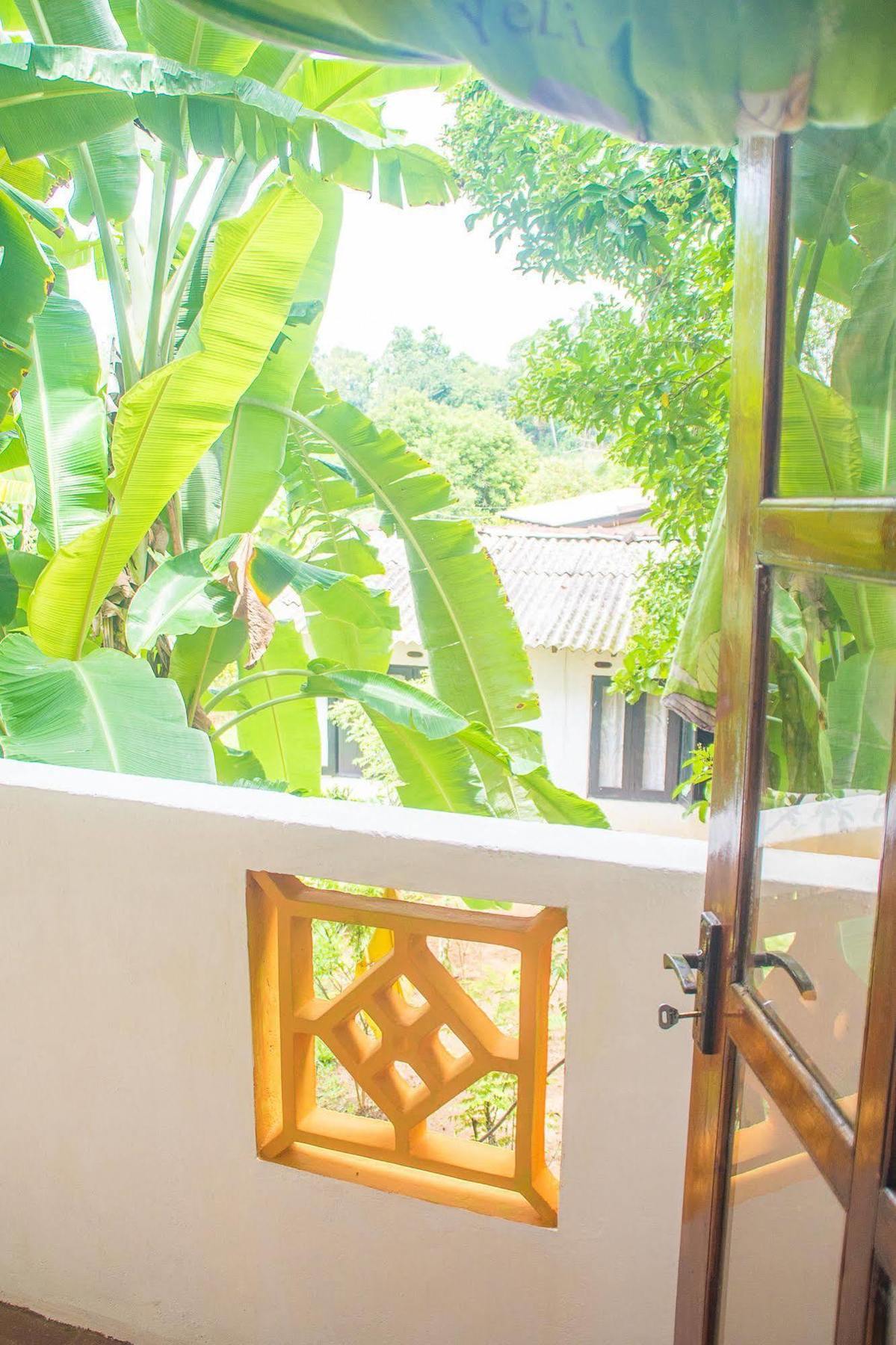 Hotel Gem Land Ratnapura Ngoại thất bức ảnh